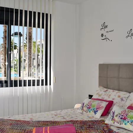 Casa La Zenia, Oasis 4 Apartamento *